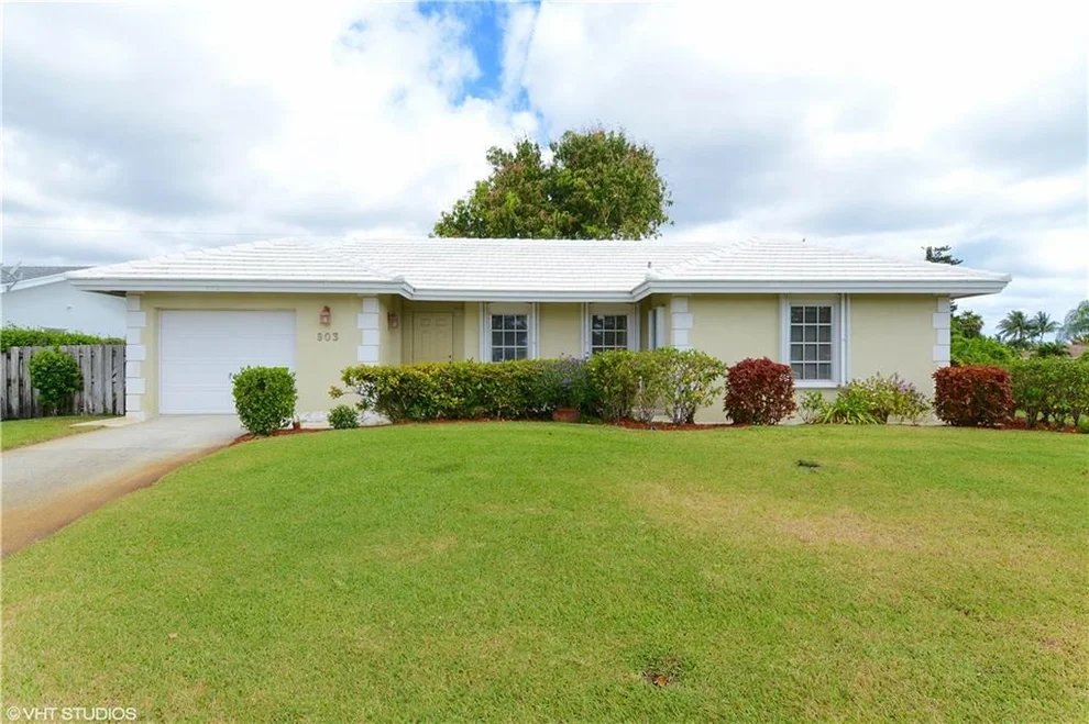 Unit for sale at 903 SW 27th Place, Boynton Beach, FL 33435