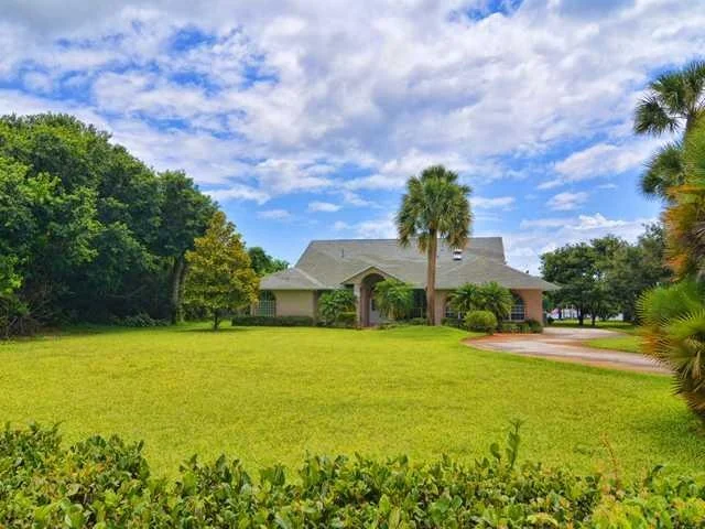 Unit for sale at 3201 S Lookout Boulevard, Port St Lucie, FL 34984