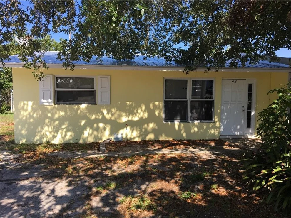 Unit for sale at 409 SE Parkway Drive, Stuart, FL 34996