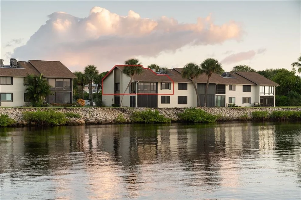 Unit for sale at 1600 NE Dixie Highway, Jensen Beach, FL 34957