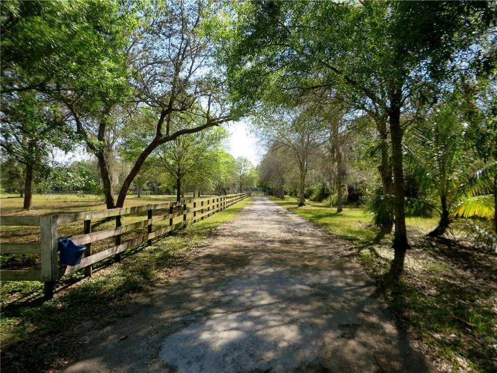 Unit for sale at 5609 SW Grove Street, Palm City, FL 34990
