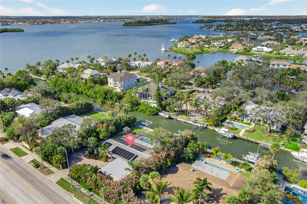 Unit for sale at 547 E Causeway Boulevard, Vero Beach, FL 32963