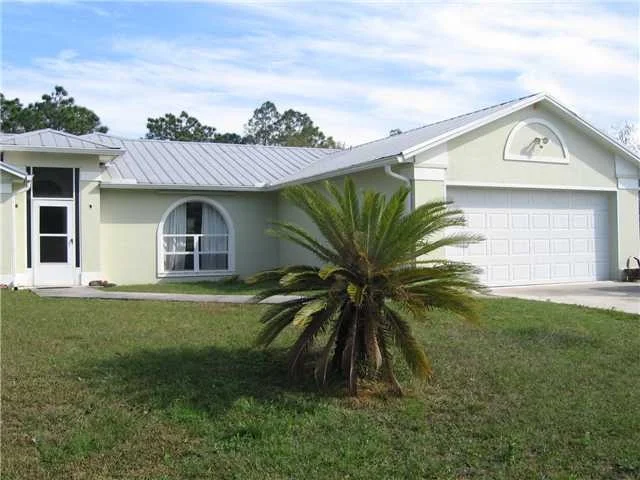 Unit for sale at 12555 79th Street, Fellsmere, FL 32948