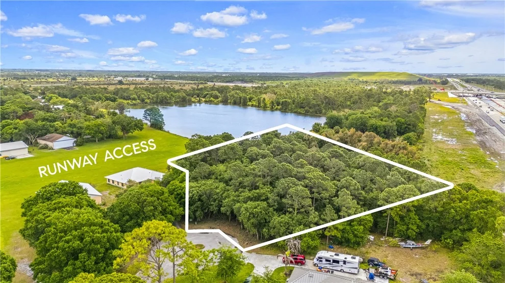 Unit for sale at 525 Wright Circle, Vero Beach, FL 32968