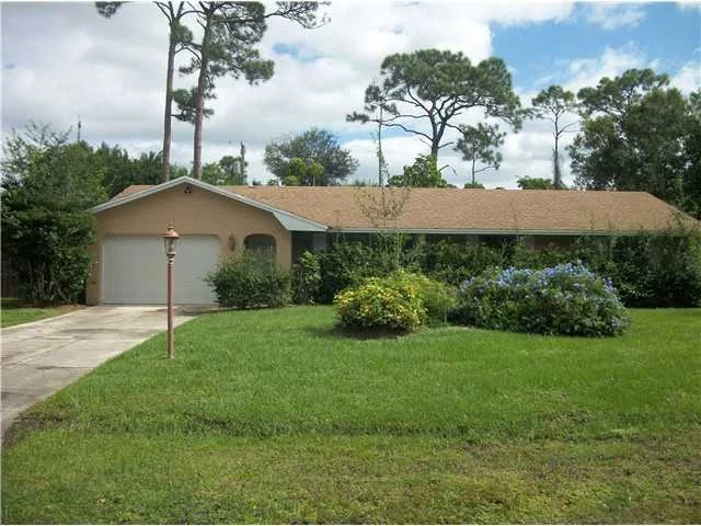 Unit for sale at 226 30th Avenue, Vero Beach, FL 32968