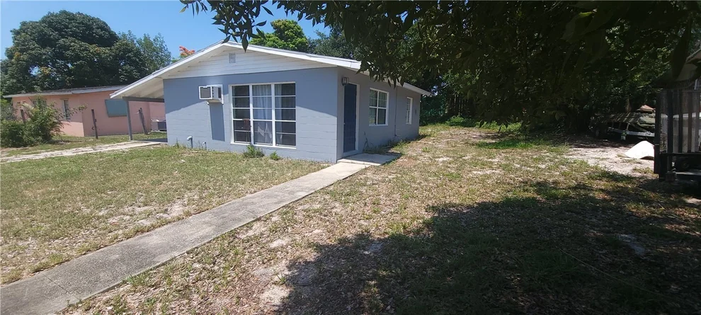 Unit for sale at 412 7th Road SW, Vero Beach, FL 32962