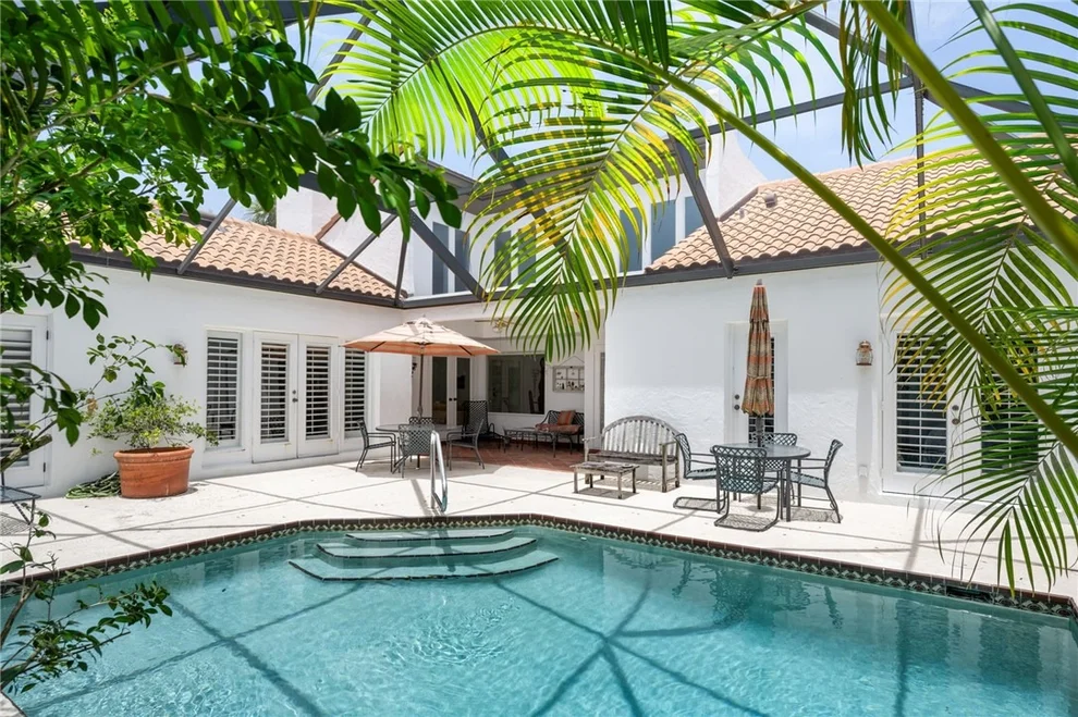 Unit for sale at 2135 Via Fuentes, Vero Beach, FL 32963