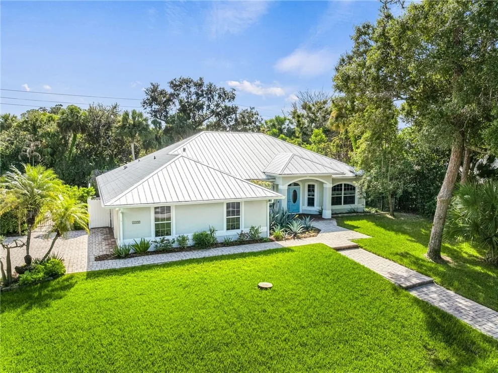 Unit for sale at 4390 2nd Square SW, Vero Beach, FL 32968