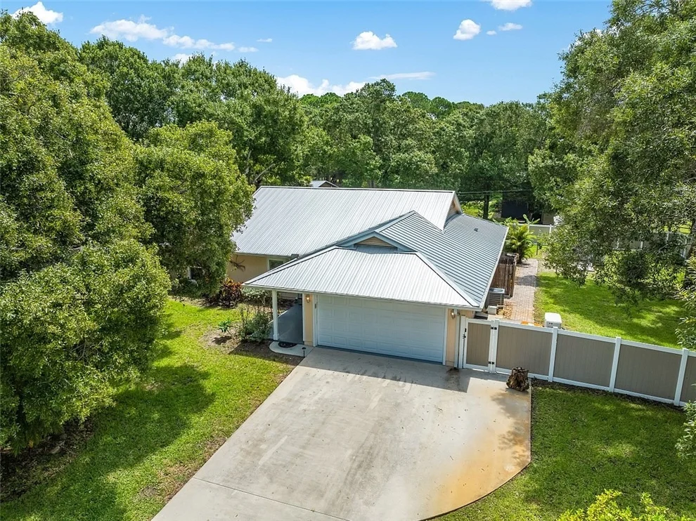 Unit for sale at 920 29th Court, Vero Beach, FL 32960