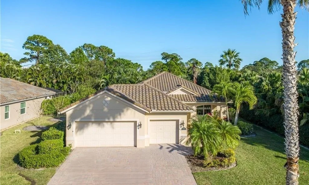 Unit for sale at 7685 Fieldstone Ranch Square, Vero Beach, FL 32967