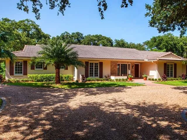 Unit for sale at 905 Lady Bug Lane, Vero Beach, FL 32963