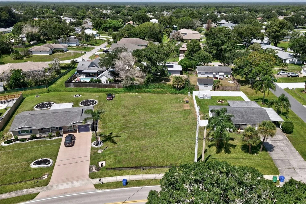 Unit for sale at 852 Barber Street, Sebastian, FL 32958