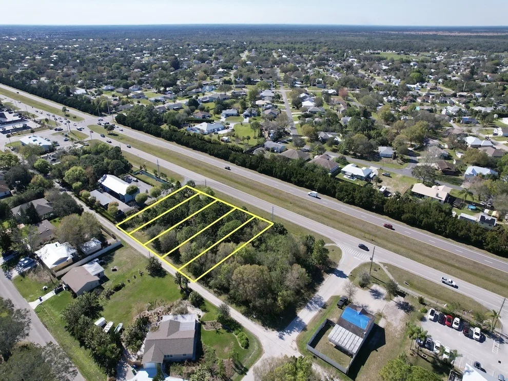 Unit for sale at 907 Sebastian Boulevard, Sebastian, FL 32958