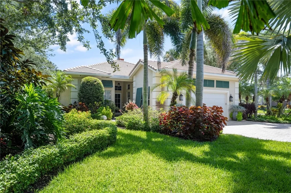 Unit for sale at 916 Cove Point Place, Vero Beach, FL 32963