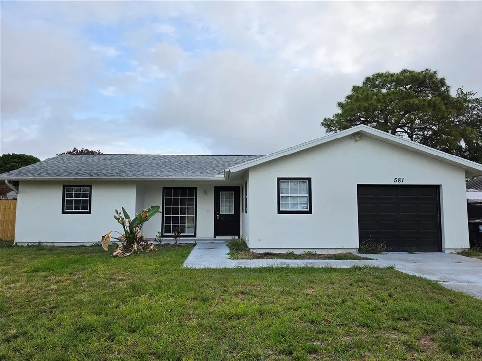 Unit for sale at 581 Crescent Avenue, Port St Lucie, FL 34984