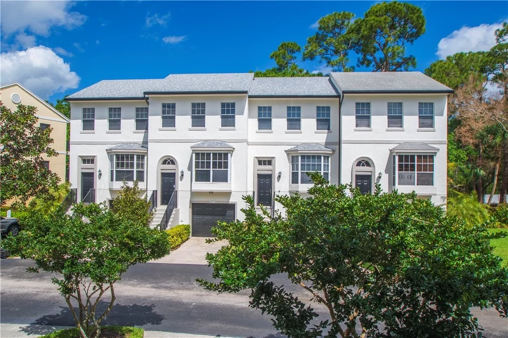 Unit for sale at 1670 42nd Square, Vero Beach, FL 32960