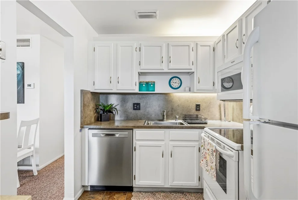Unit for sale at 29 Pine Arbor Lane, Vero Beach, FL 32962