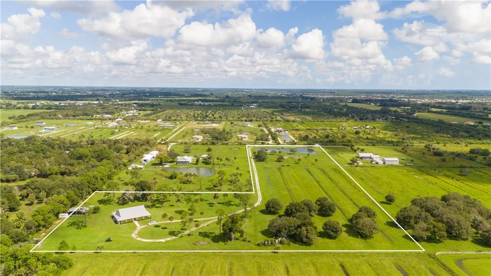 Unit for sale at 6045 21st Street SW, Vero Beach, FL 32968