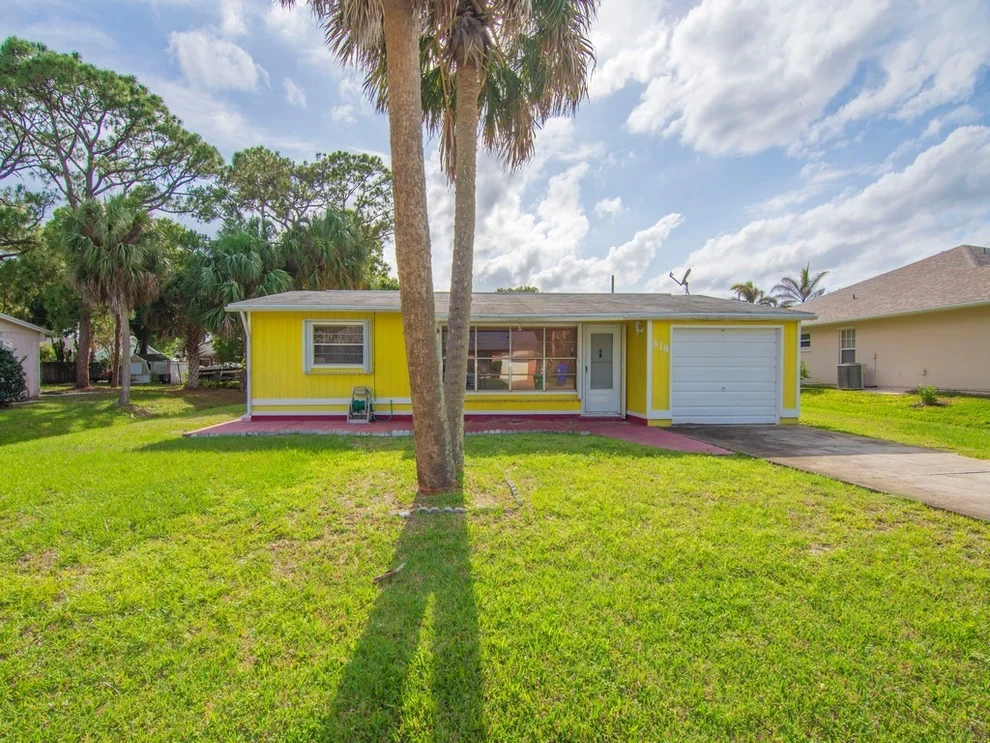 Unit for sale at 418 Maple Street, Sebastian, FL 32958