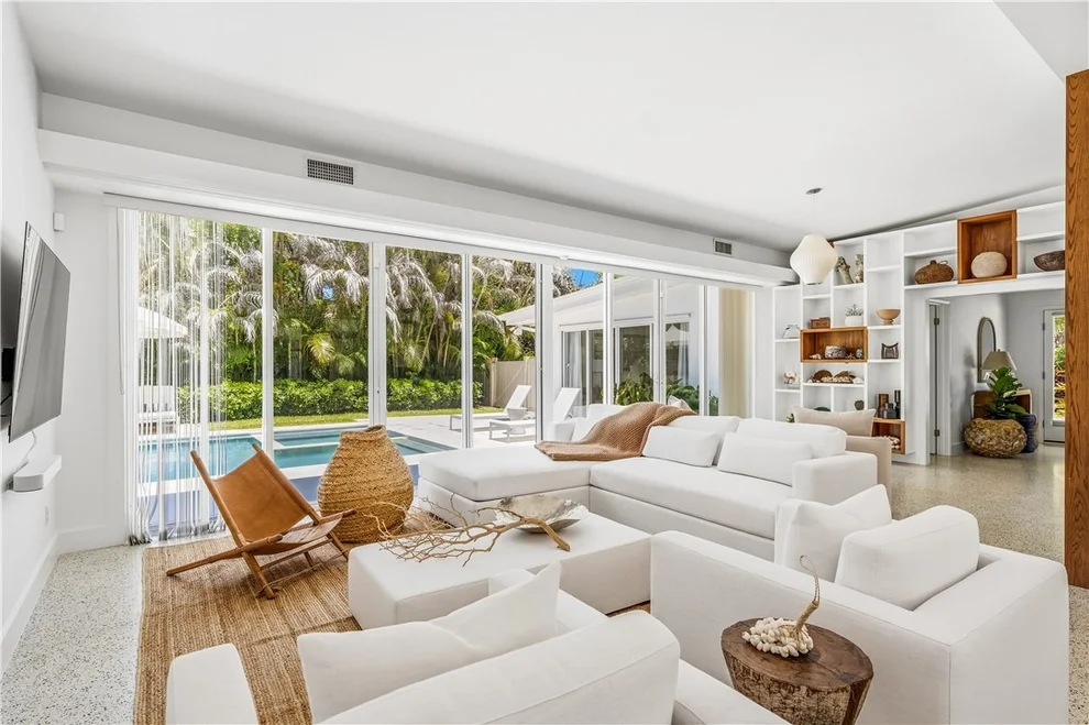 Unit for sale at 505 Fiddlewood Road, Vero Beach, FL 32963