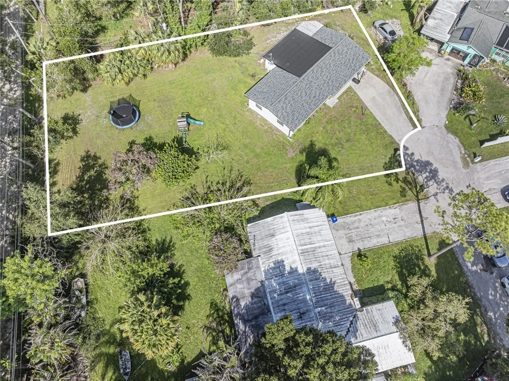 Unit for sale at 2755 6th Place, Vero Beach, FL 32968