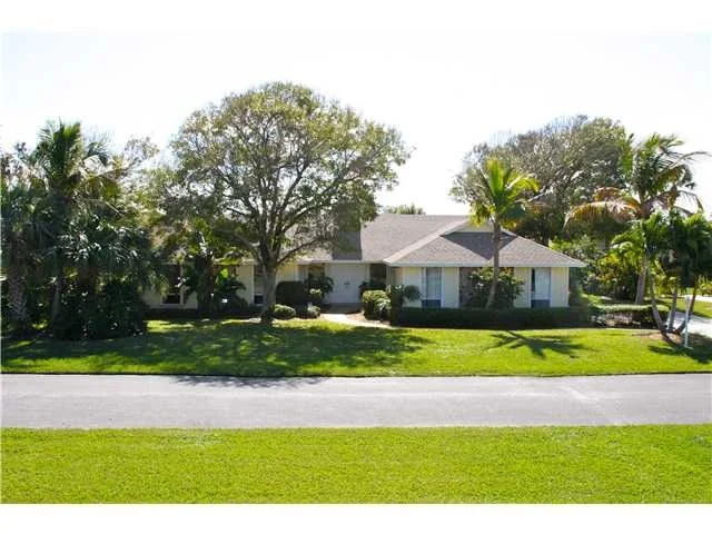 Unit for sale at 2175 Seminole Shores Lane, Vero Beach, FL 32963