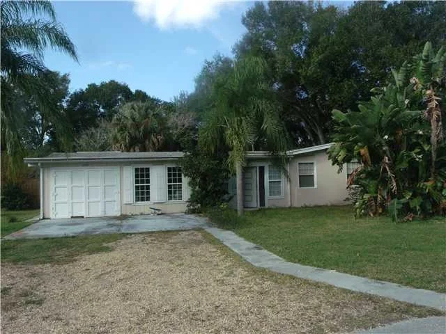 Unit for sale at 1920 46th Avenue, Vero Beach, FL 32966