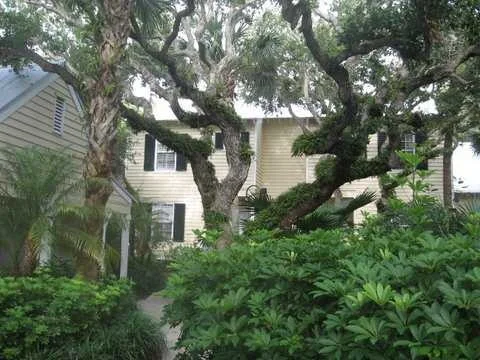 Unit for sale at 1235 Palmetto Court, Vero Beach, FL 32963