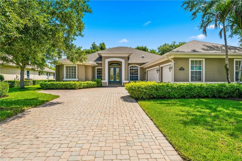 Unit for sale at 6220 Paddington Place, Vero Beach, FL 32967