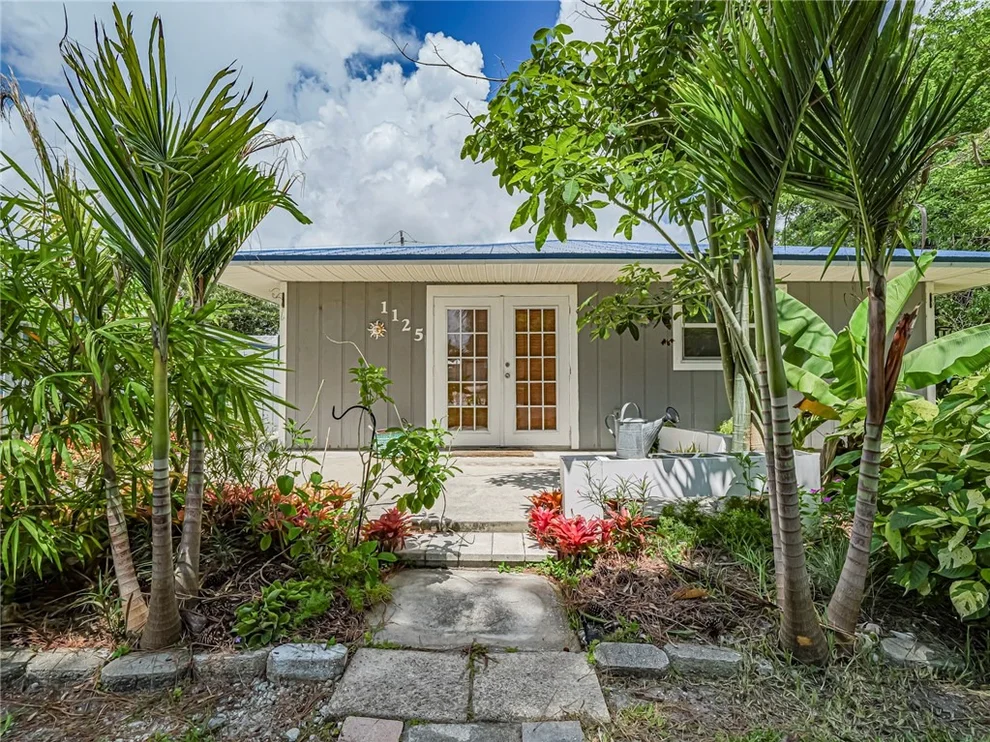 Unit for sale at 1125 15th Avenue SW, Vero Beach, FL 32962