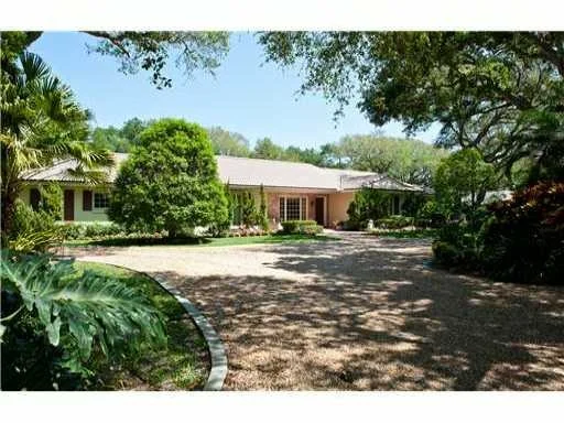 Unit for sale at 905 Lady Bug Lane, Vero Beach, FL 32963