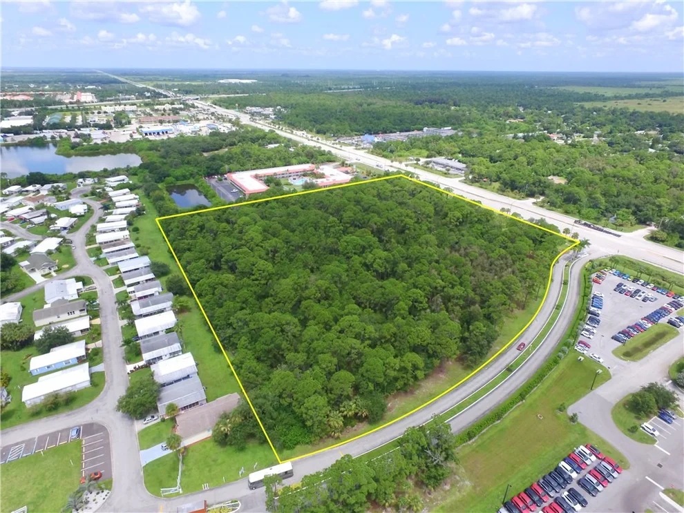 Unit for sale at 8701 20th Street, Vero Beach, FL 32966
