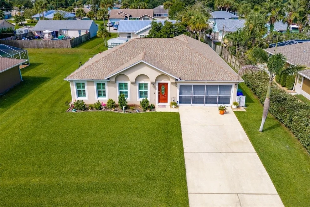 Unit for sale at 1385 Haverford Lane, Sebastian, FL 32958