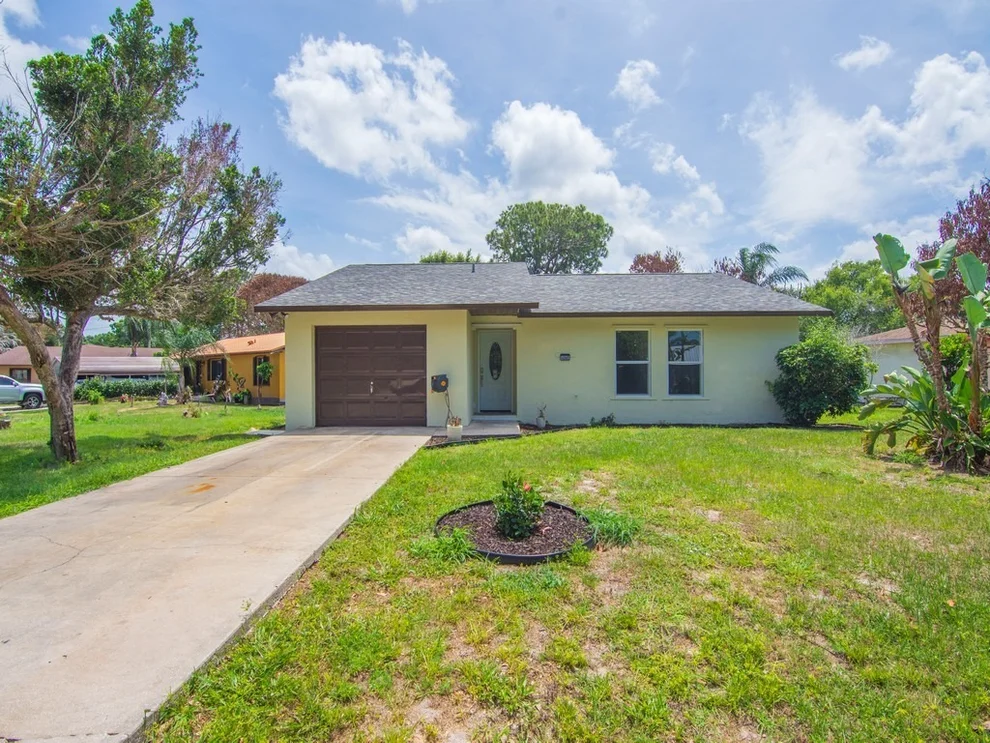 Unit for sale at 4065 46th Lane, Vero Beach, FL 32967
