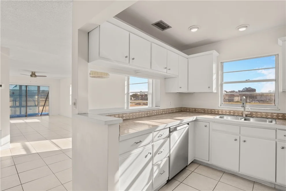 Unit for sale at 11 Vista Palm Lane, Vero Beach, FL 32962
