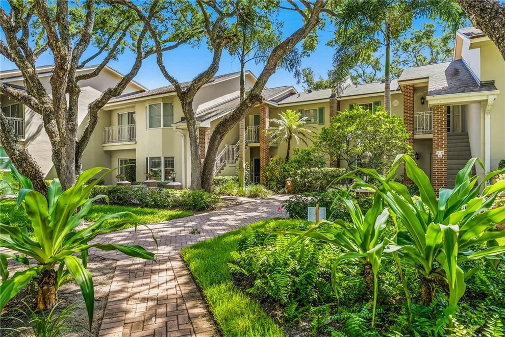 Unit for sale at 107 W Park Shores Circle, Indian River Shores, FL 32963