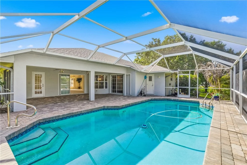 Unit for sale at 445 45th Avenue, Vero Beach, FL 32968