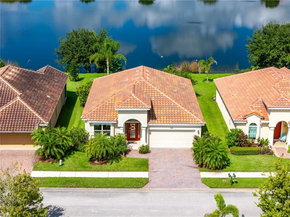 Unit for sale at 1728 Berkshire Circle SW, Vero Beach, FL 32968