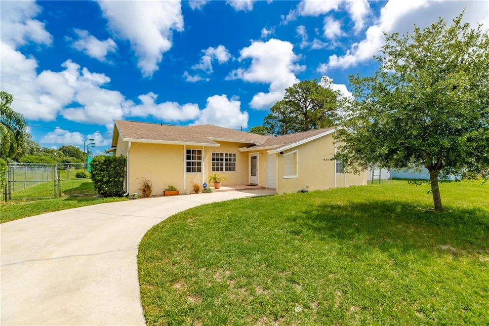 Unit for sale at 124 Englar Drive, Sebastian, FL 32958