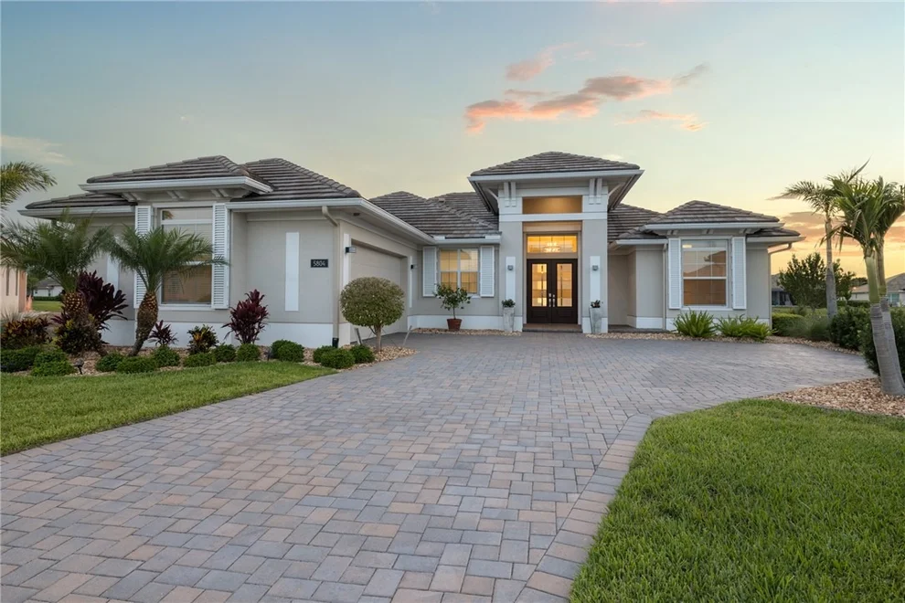Unit for sale at 5804 Lake Pine Road, Vero Beach, FL 32967