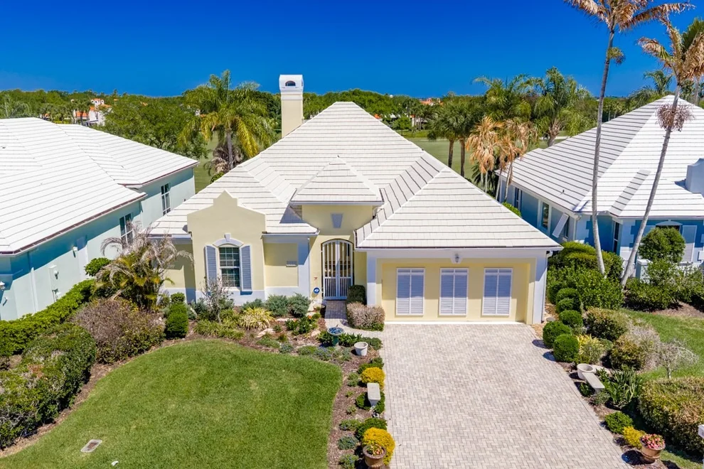 Unit for sale at 880 Saint James Lane, Vero Beach, FL 32967