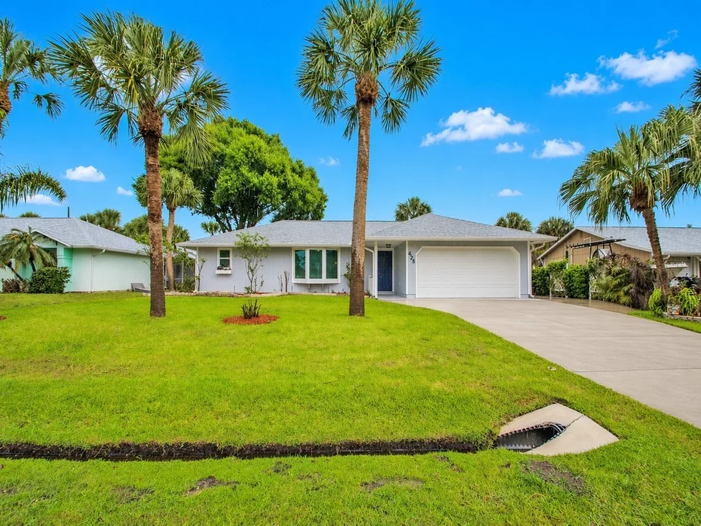 Unit for sale at 425 Bywood Avenue, Sebastian, FL 32958