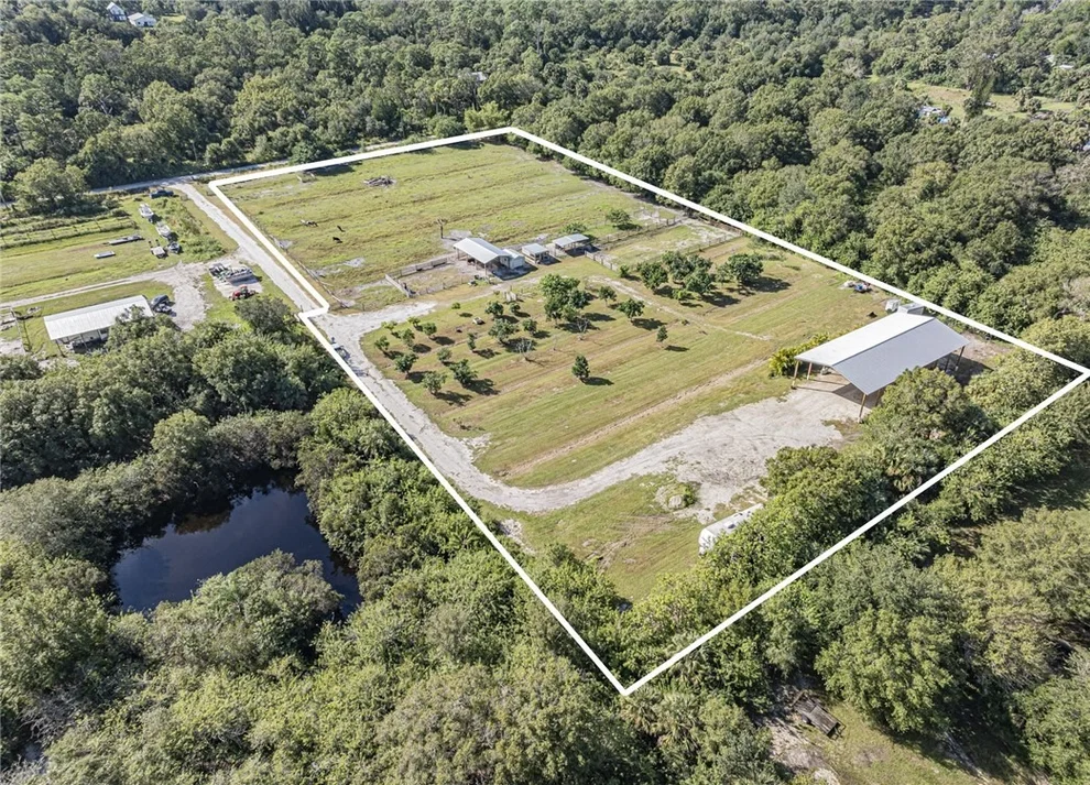 Unit for sale at 13820 99th Street, Fellsmere, FL 32948