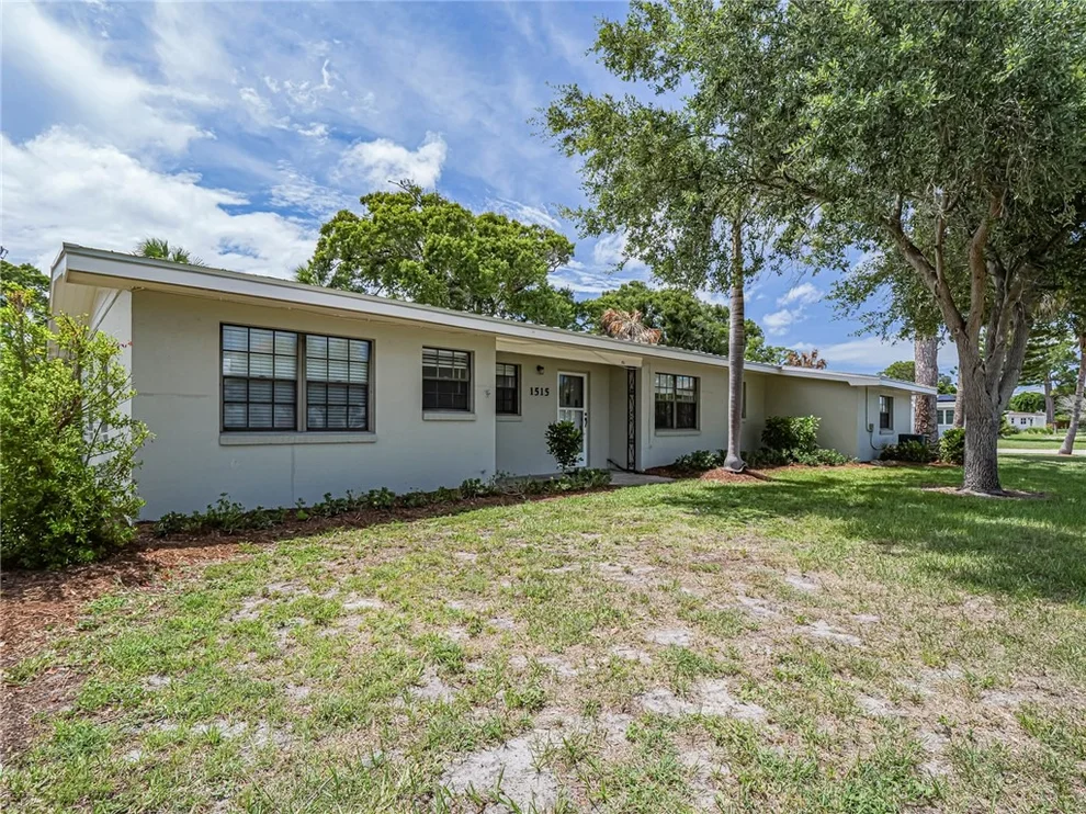 Unit for sale at 1515 20th Avenue, Vero Beach, FL 32960