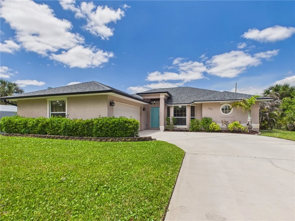 Unit for sale at 9175 106th Avenue, Vero Beach, FL 32967