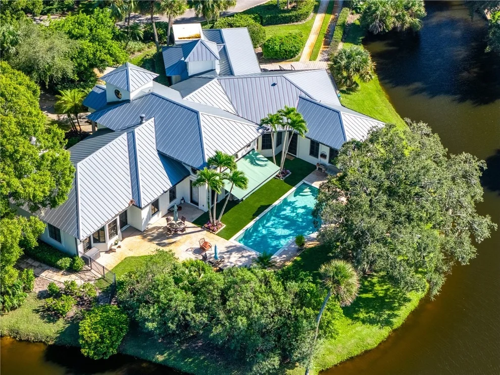 Unit for sale at 501 Shores Drive, Vero Beach, FL 32963