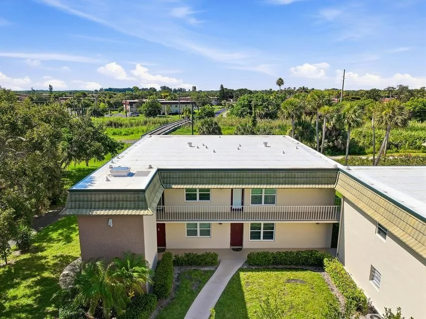 Unit for sale at 4 Vista Gardens Trail, Vero Beach, FL 32962