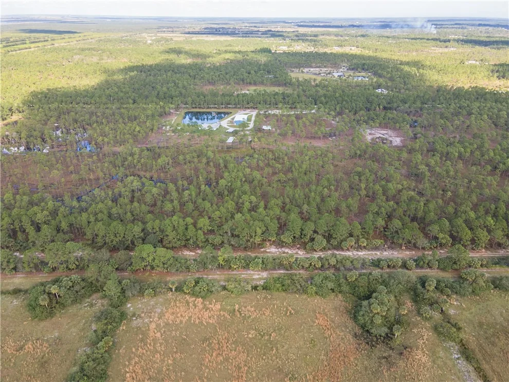 Unit for sale at 0 85th Street, Fellsmere, FL 32948