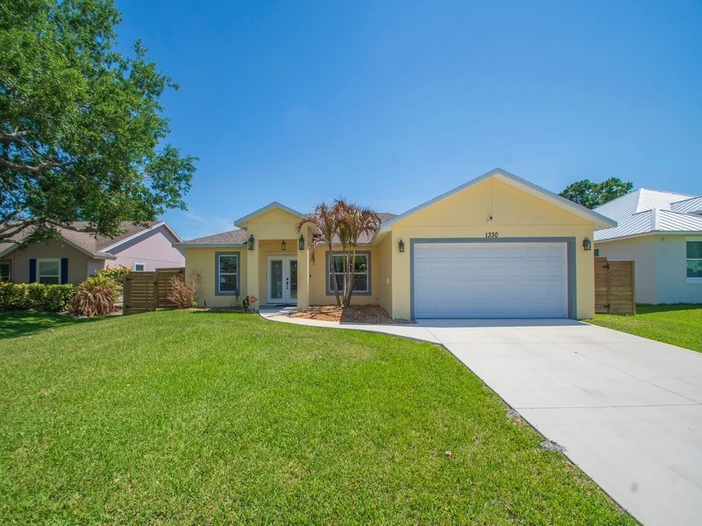 Unit for sale at 1330 38th Avenue, Vero Beach, FL 32960