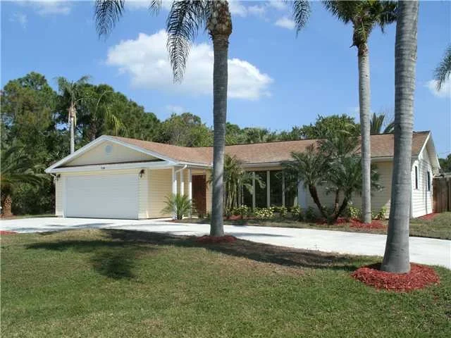 Unit for sale at 598 Breakwater Terrace, Sebastian, FL 32958